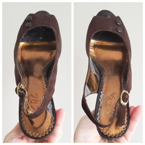BCBG Brown Suede Heels Size 7.5 - Picture 6 of 12